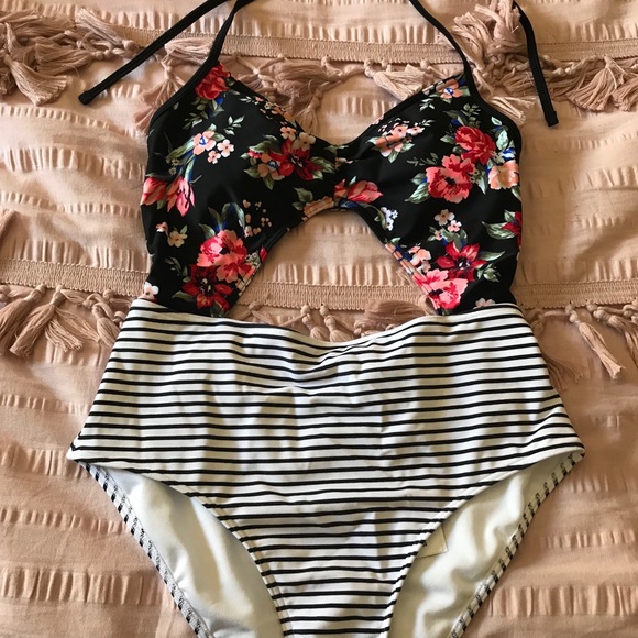 Abercrombie & Fitch Swimsuit - Picture 3 of 6